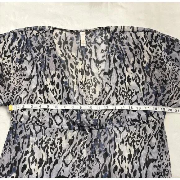 Animal Print Sheer Tunic Top With Empire Waist Womens Size XL - Picture 7 of 11